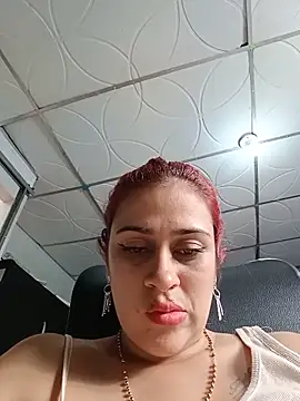 MariBelle1 live cam on StripChat