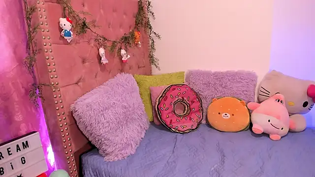 LillyCandy webcam