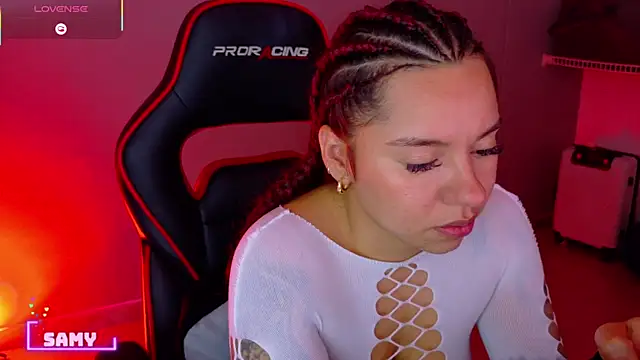 samantha_tattu webcam
