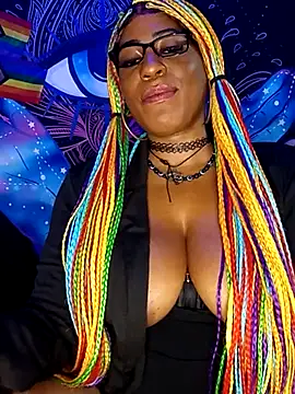 AmazonianMistress webcam