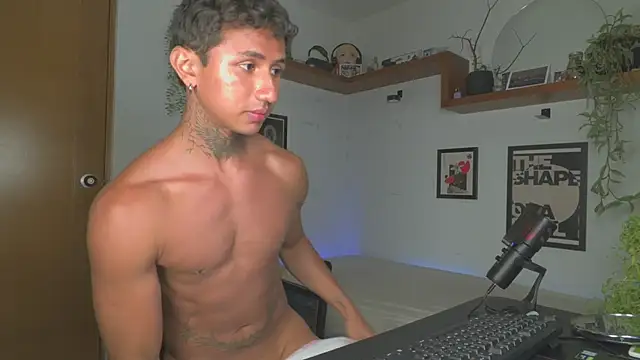 ArchiGoldd webcam
