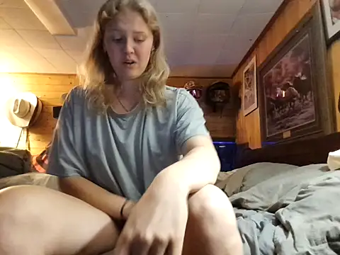 Ryan_and_Aurora webcam