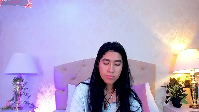 Mia_Montess webcam