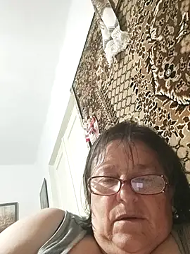 MilaCold5443 webcam