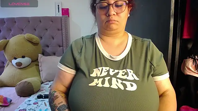 kattybbwbigboobs_ - Kattybbwbigboobs_'s free webcam - UK Sex Cams