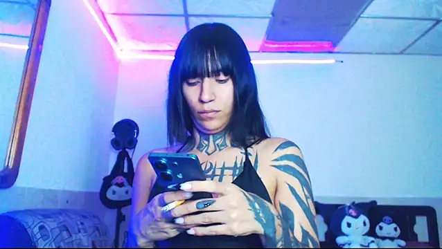 jazmin_wolf webcam