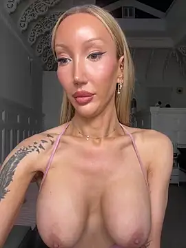 Allana29 webcam