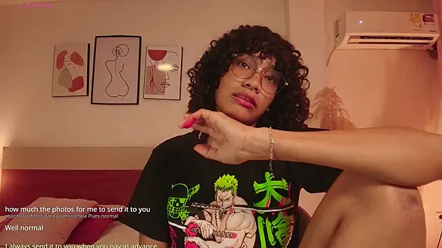 Meganlux1 webcam