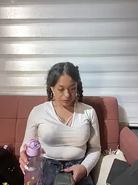 Diosa_Pinkk webcam