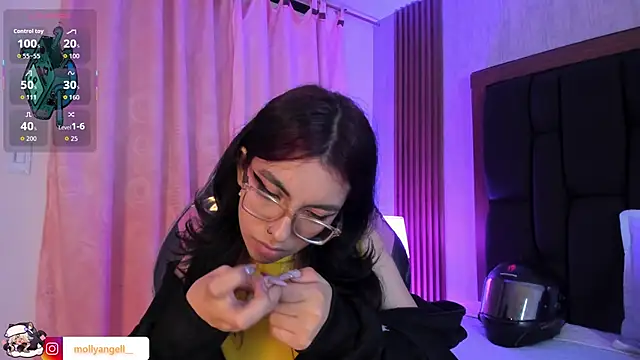 Molly_A webcam
