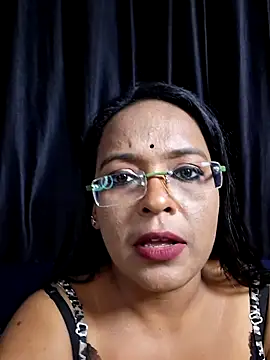 hornyrosy321 webcam