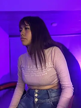 kira_ec webcam