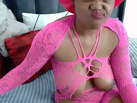 HugeMelons11 webcam