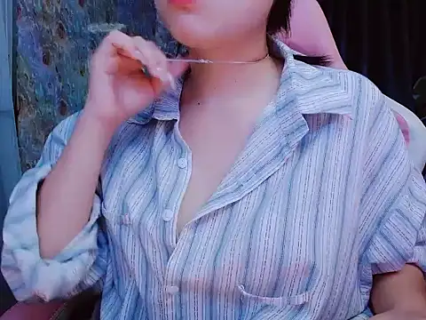 Julie_Ulie webcam