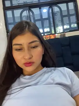 Aylin-fire live sex cam