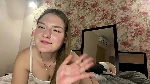 lizzzanatooo webcam
