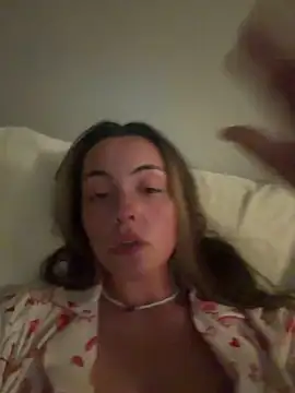Lucysaphire webcam