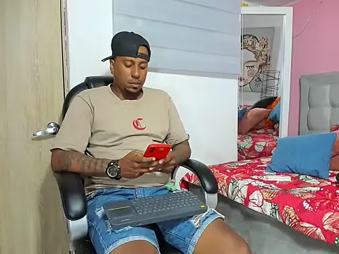 Black_men22_ webcam