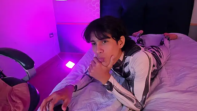 cheys_mast (M twink) - erotic dance😈