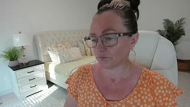 Vika73 webcam