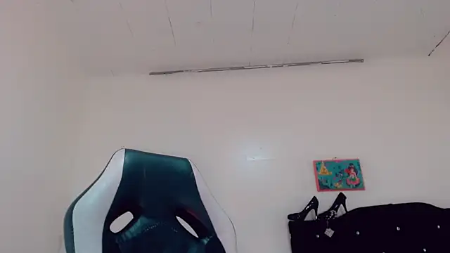 Oriana_braom webcam