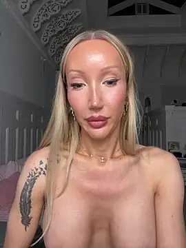 Allana29 webcam