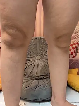 maly_nya (F young) - Orgasm and squirt 💧👅👅
