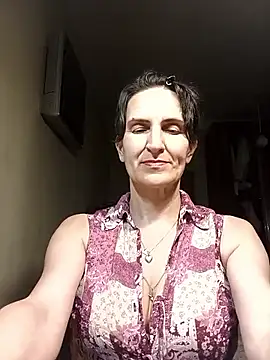 Alene_Lorrie live cam on StripChat