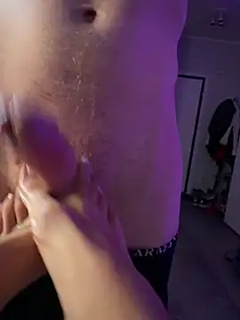 Crazycouplelive_ webcam