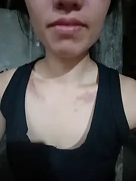 assurl-love live cam on StripChat