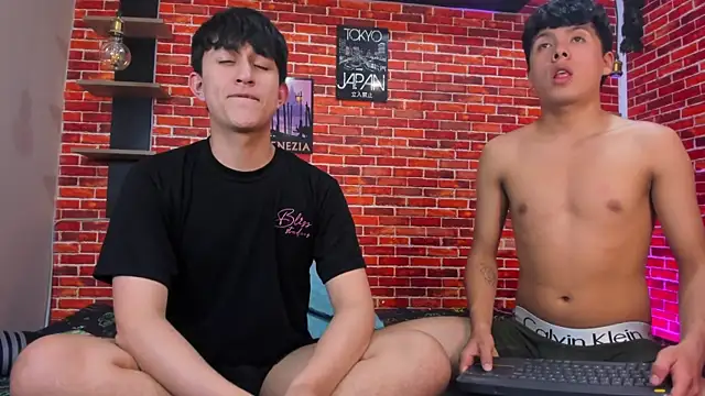 Hoot_boyss_ webcam