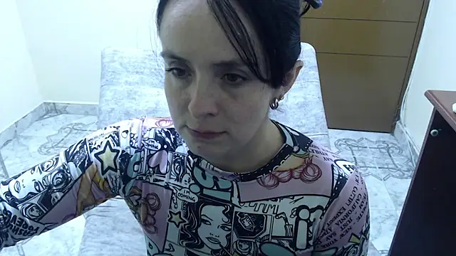 antara_hotgirl webcam