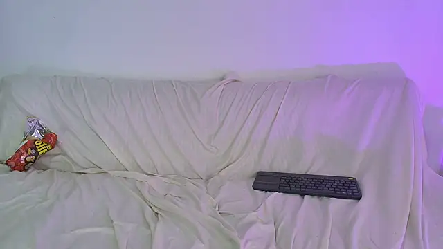 Nikki__uwu webcam