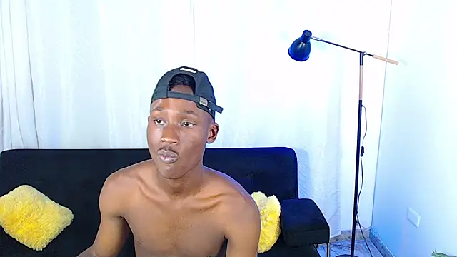 alexaandro18 webcam