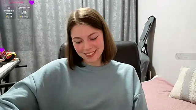CutieAnny webcam