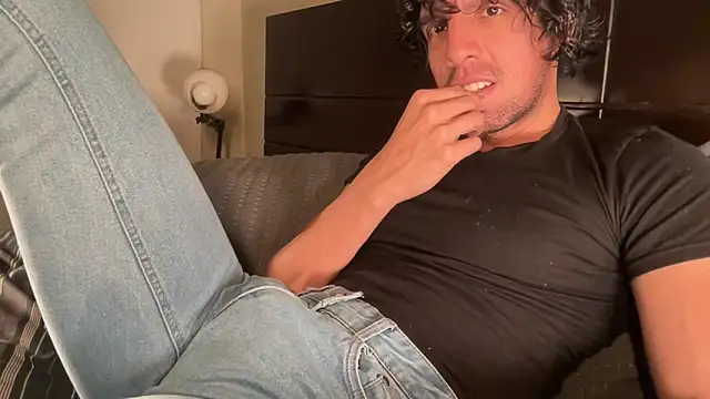 beranco19 live cam on StripChat