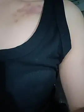 assurl-love webcam