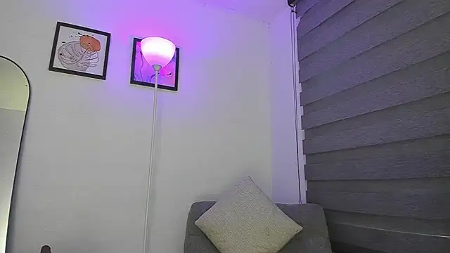 AvaFerrera webcam