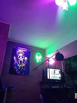 chronic_vibez - Chronic_vibez's free webcam - UK Sex Cams