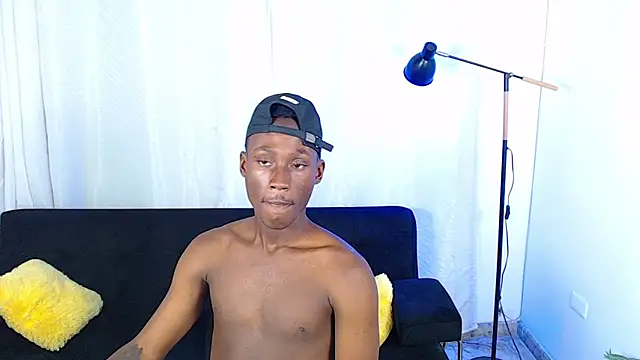 alexaandro18 webcam