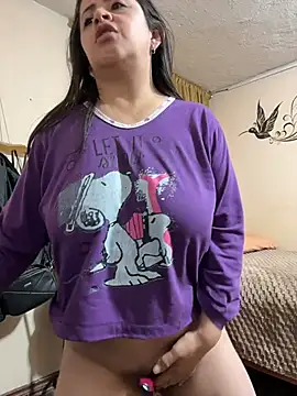 latinfemale webcam