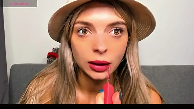 _ellen_meow_ webcam