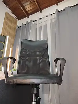 oliver_bigblack_cock (M young) - open your anus