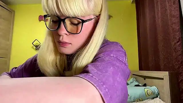 LeslyKelly webcam