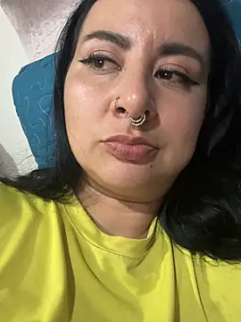 Abril_Luv webcam