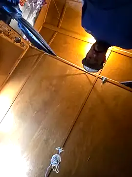 UncutHammer69 webcam
