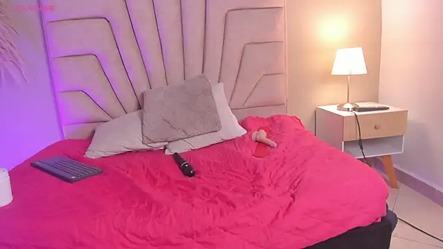Eva-Millss webcam