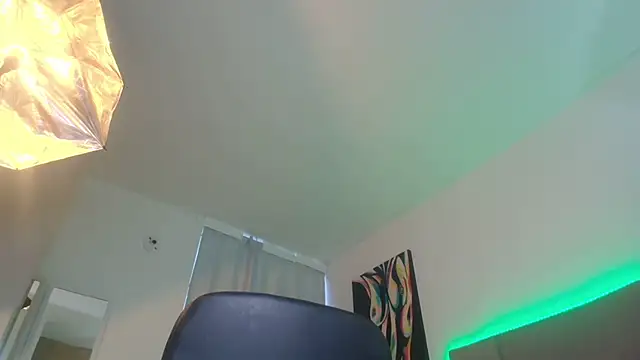 lizzy_squirt webcam