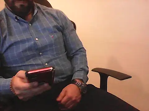 Kalel17073 webcam