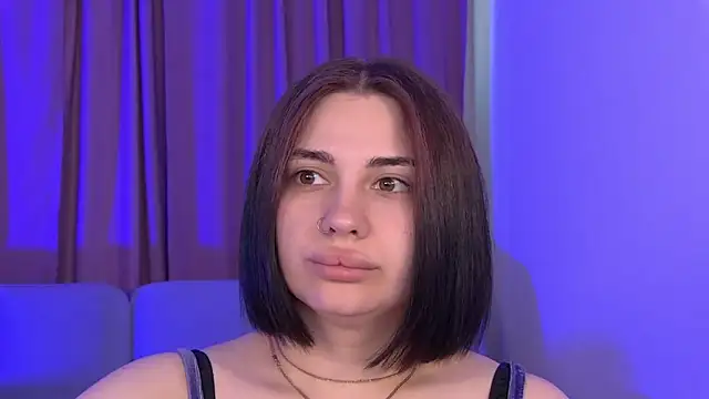 AdrianaToress webcam